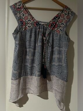 Knox Rose Blue and Cream Boho Printed Tank with Floral Yoke